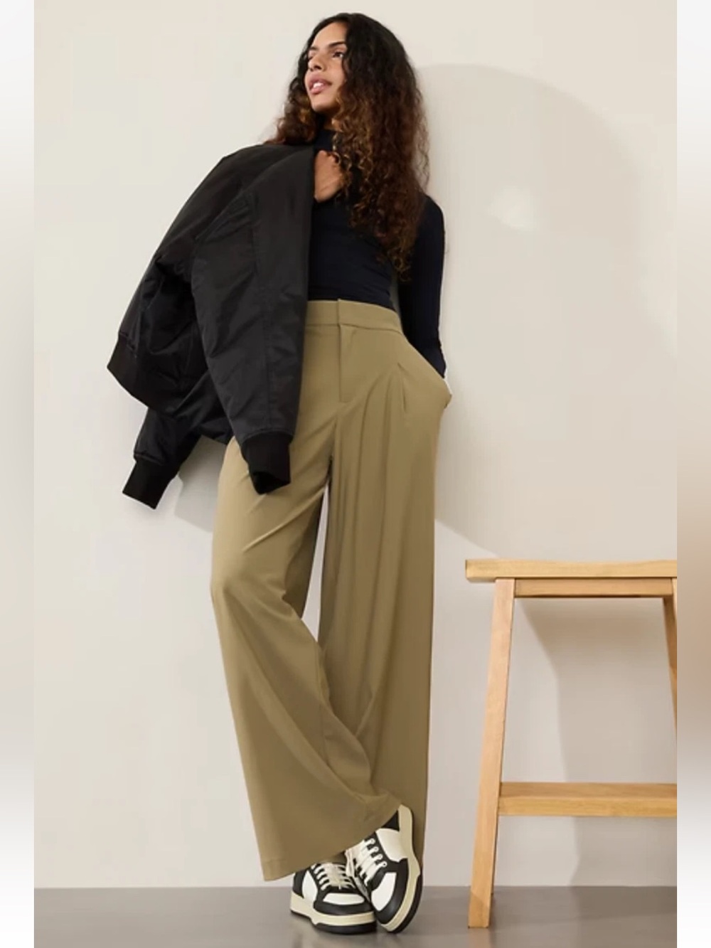 ATHLETA Pinnacle High Rise Trouser Size 8